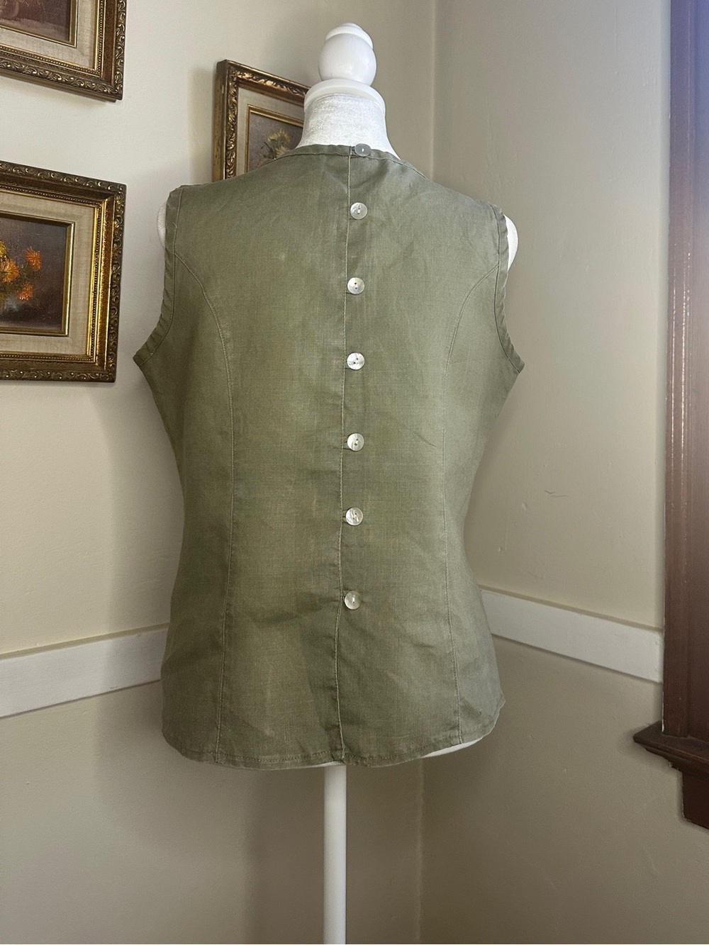 Freda Olive Green Sleeveless Button-Back Top